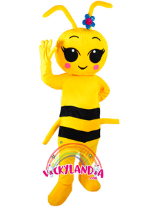 Peque Abeja es pura dulzura con alas. Con su traje brillante y carita encantadora, es ideal para animaciones infantiles, eventos temáticos y promociones que buscan ternura, color y conexión con el público.