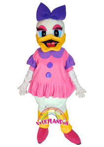 Descubre la magia de nuestro muñeco publicitario de Pata Presumida Fuscia en Vickylandia. Son disfraces cabezones perfectos para fiestas infantiles, shows, cumpleaños, estrategias publicitarias, espectáculos, cabalgatas y cualquier tipo de evento.