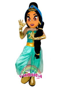 Vestido brillante, mirada soñadora y espíritu valiente. La Princesa Aventurera es ideal para animaciones infantiles, eventos temáticos y promociones con encanto real.  ¡Donde aparece, la magia florece!