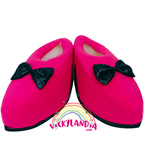 Zapatos fucsia acolchados con suela antirresbalante. Perfectos para disfraces, cosplay, shows infantiles y personajes cabezones