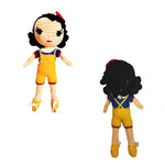 Carregar imagem no visualizador da galeria, muñeca amirigumi tricolor crochet
